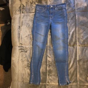 Hollister Cropped High Rise Jeans - Blue